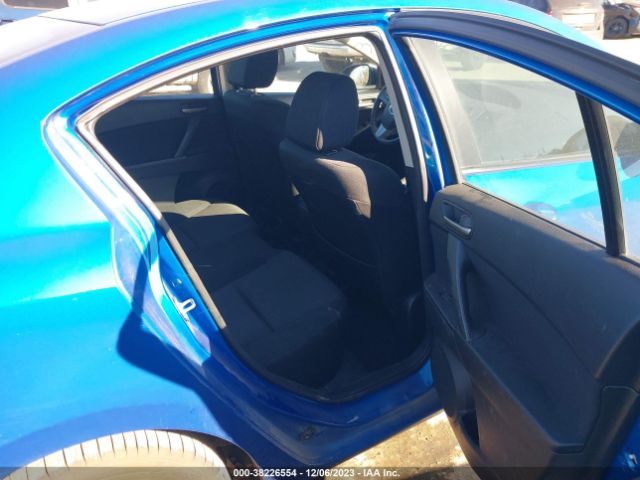 Photo 7 VIN: JM1BL1V72C1696306 - MAZDA MAZDA3 