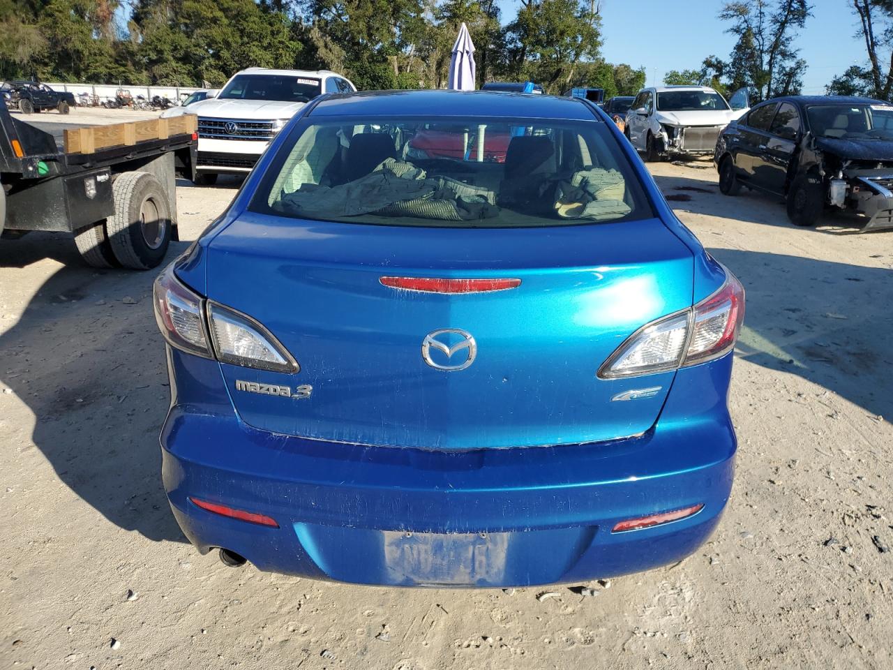 Photo 5 VIN: JM1BL1V73C1591547 - MAZDA 3 