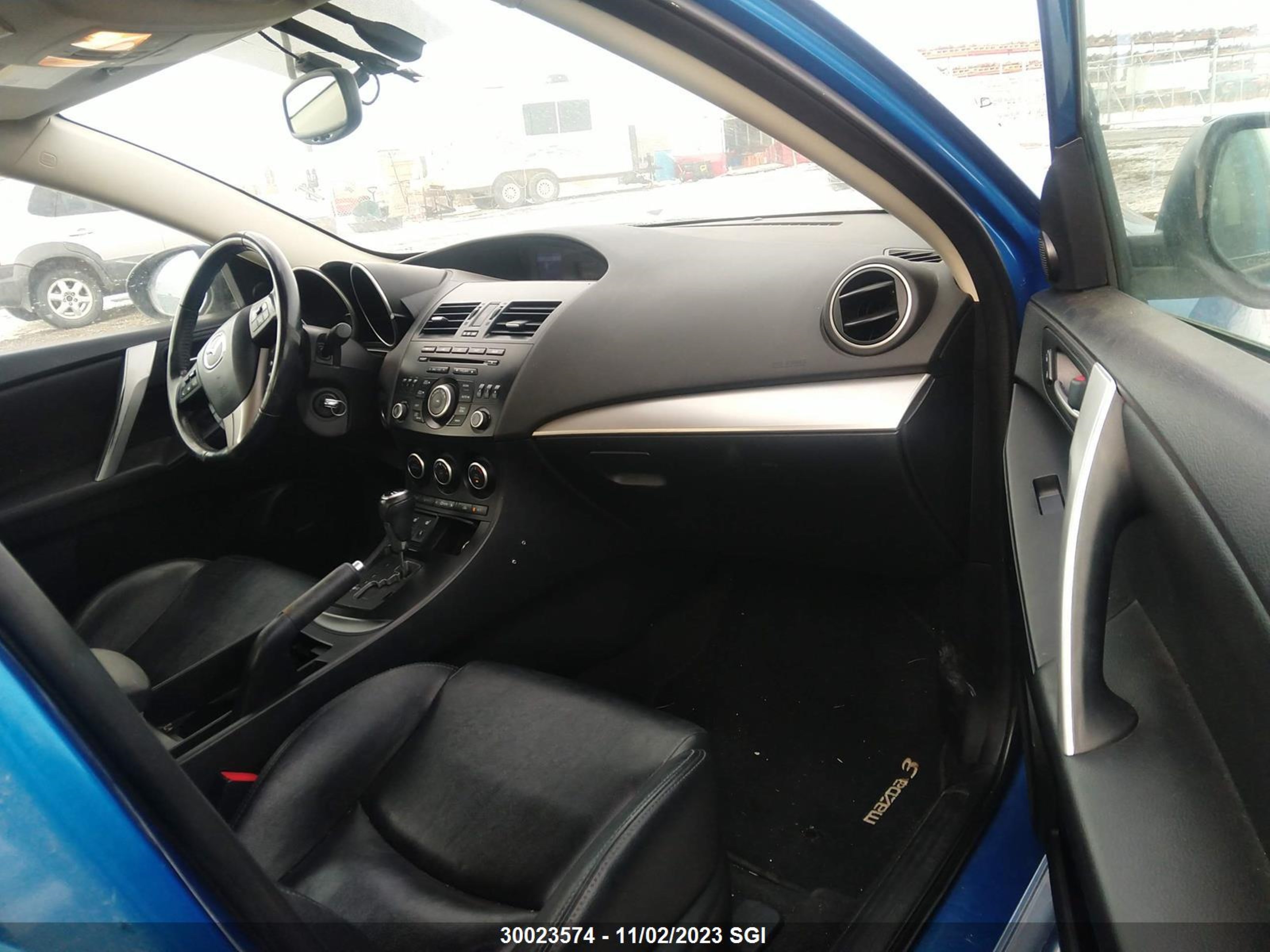 Photo 4 VIN: JM1BL1V73D1739567 - MAZDA 3 