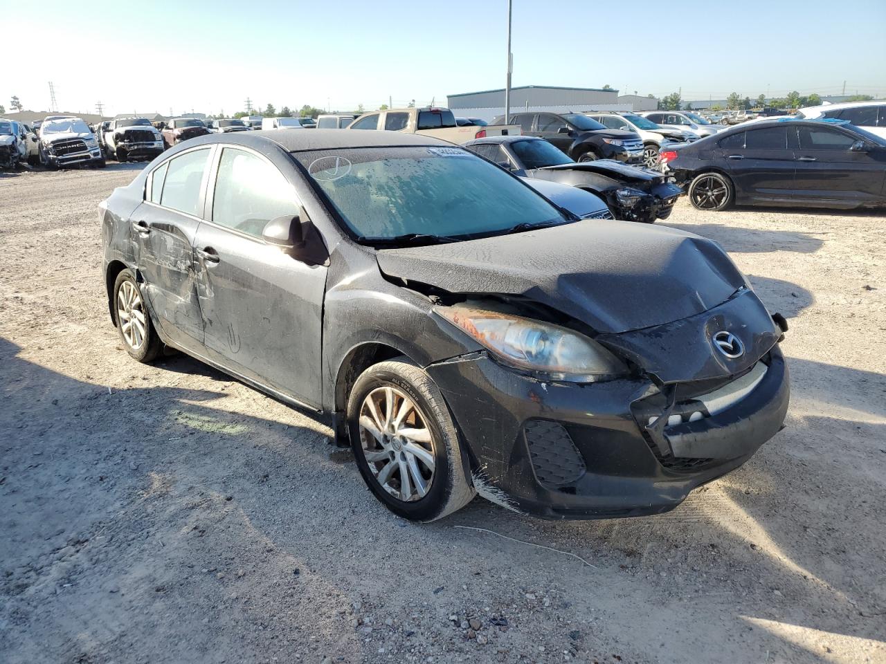 Photo 3 VIN: JM1BL1V74C1533253 - MAZDA 3 