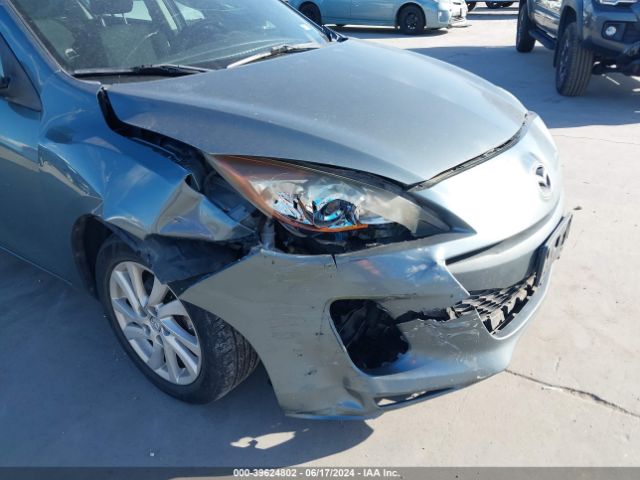 Photo 5 VIN: JM1BL1V74C1676896 - MAZDA MAZDA3 