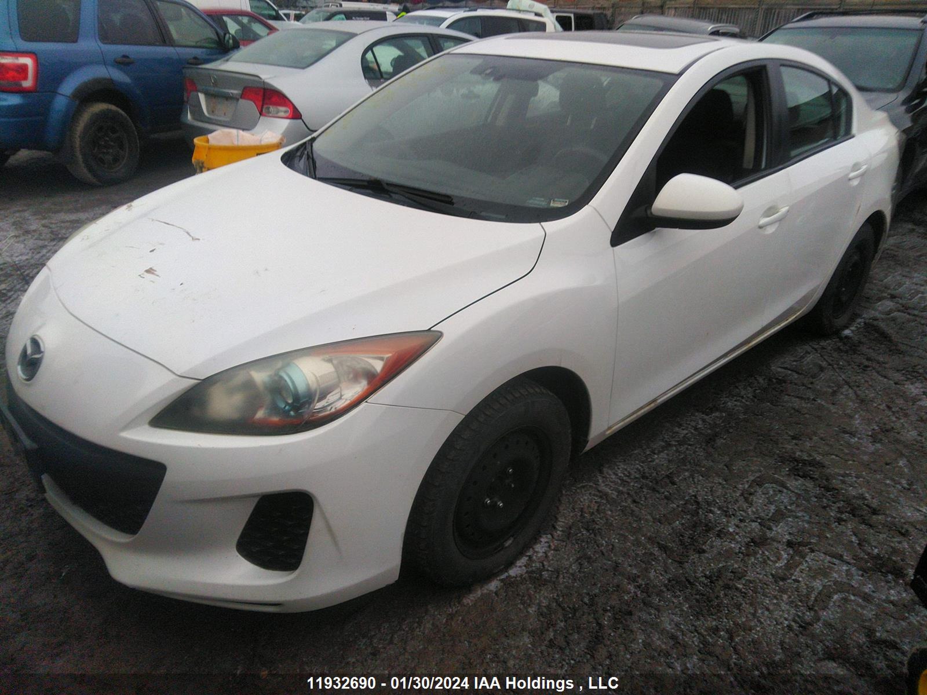 Photo 1 VIN: JM1BL1V74C1689633 - MAZDA 3 