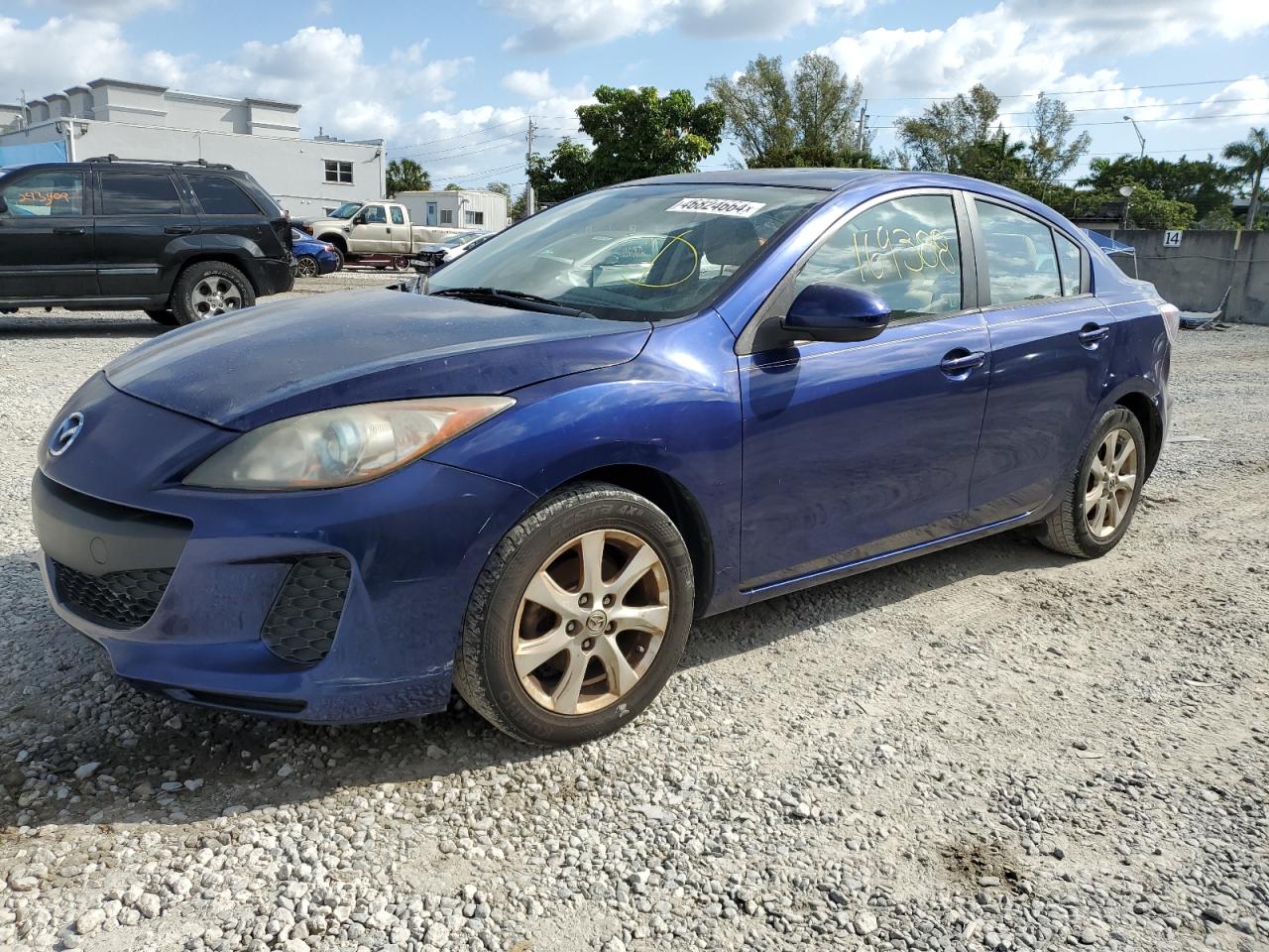 Photo 0 VIN: JM1BL1V75C1536954 - MAZDA 3 