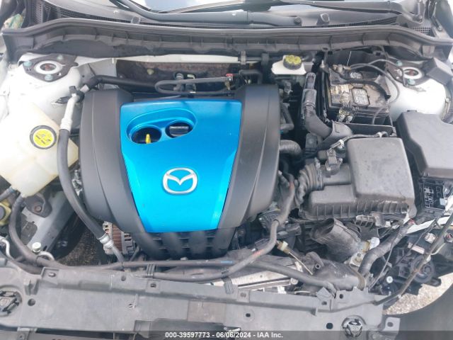 Photo 9 VIN: JM1BL1V75C1555133 - MAZDA MAZDA3 