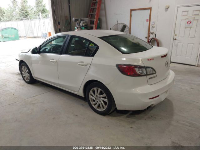 Photo 2 VIN: JM1BL1V76C1550409 - MAZDA MAZDA3 