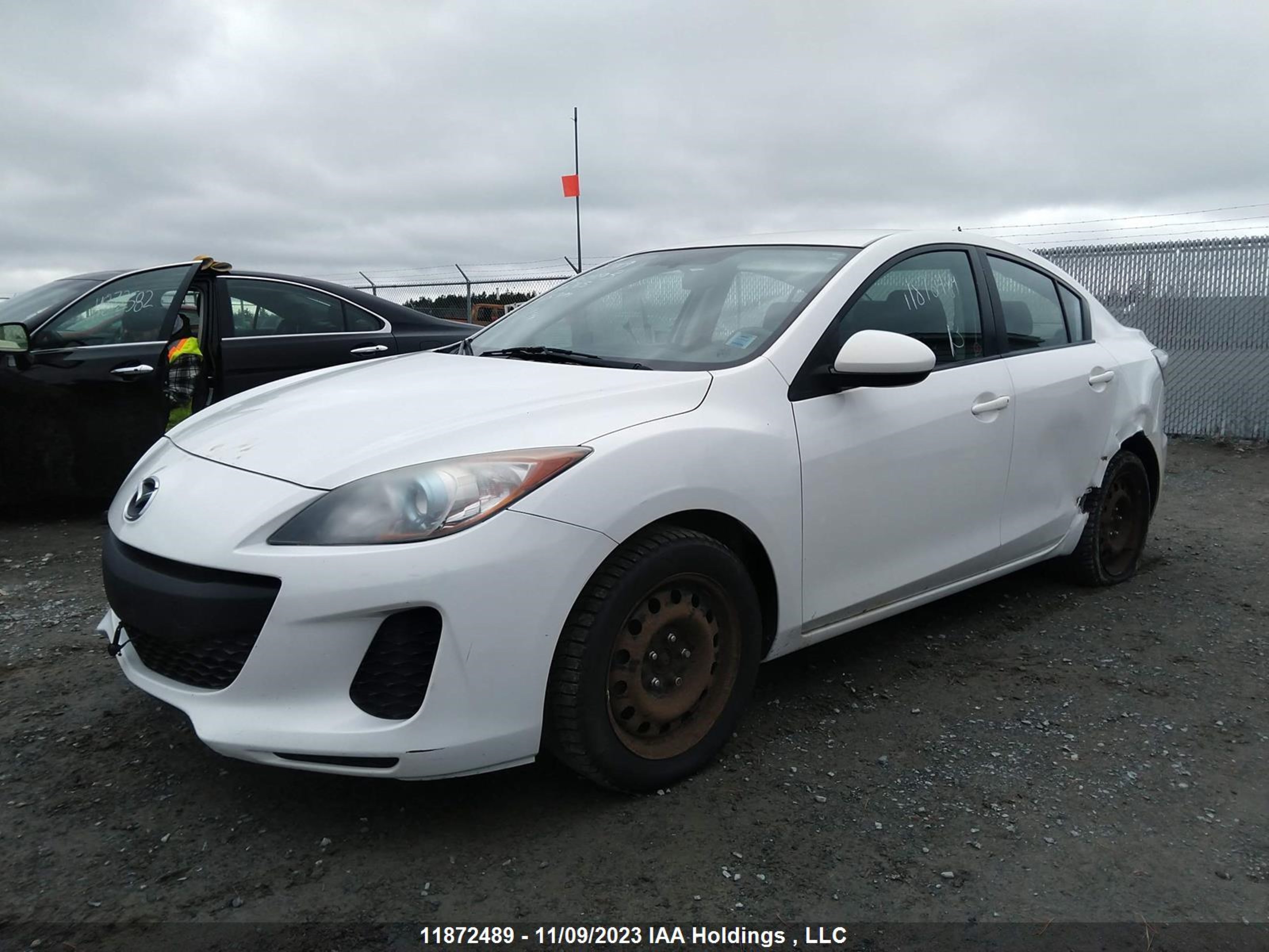 Photo 1 VIN: JM1BL1V77D1836965 - MAZDA 3 