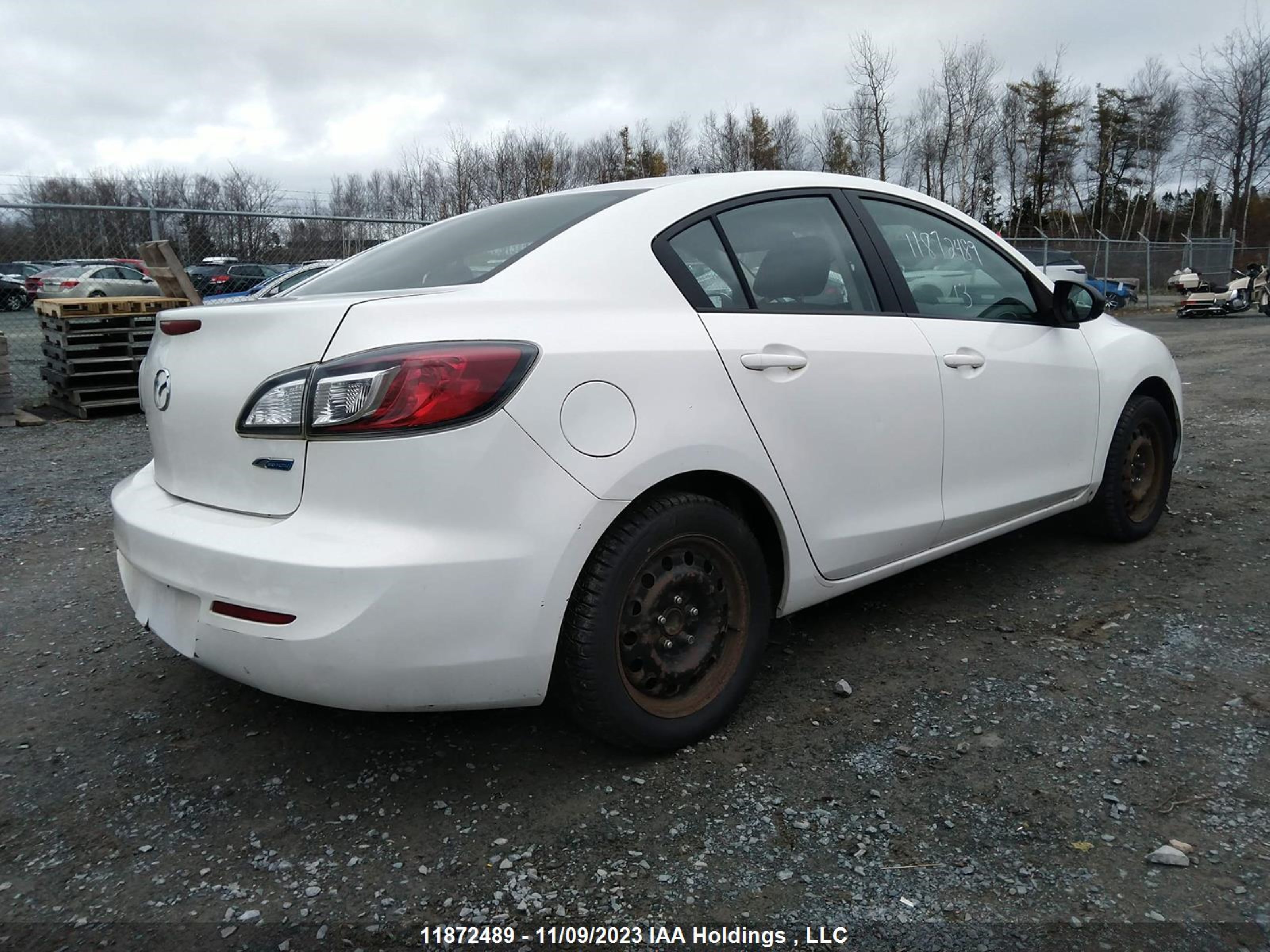 Photo 3 VIN: JM1BL1V77D1836965 - MAZDA 3 