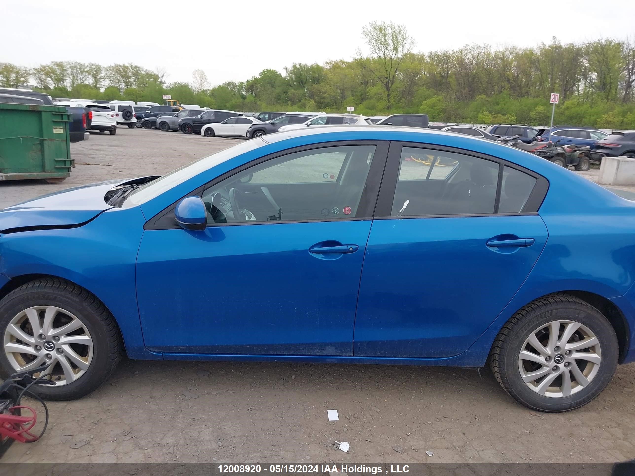 Photo 13 VIN: JM1BL1V77D1852177 - MAZDA 3 