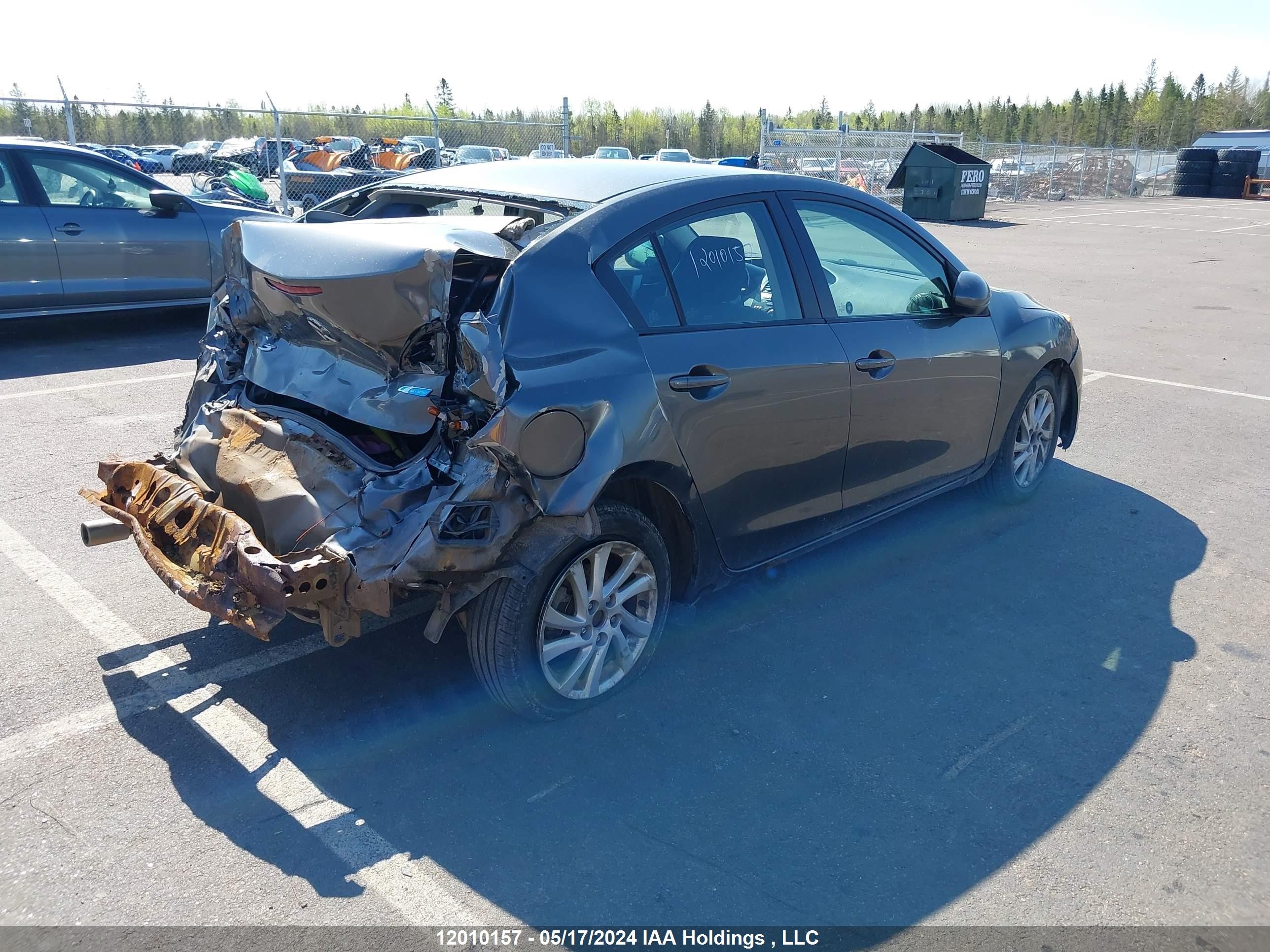 Photo 3 VIN: JM1BL1V78C1666579 - MAZDA 3 