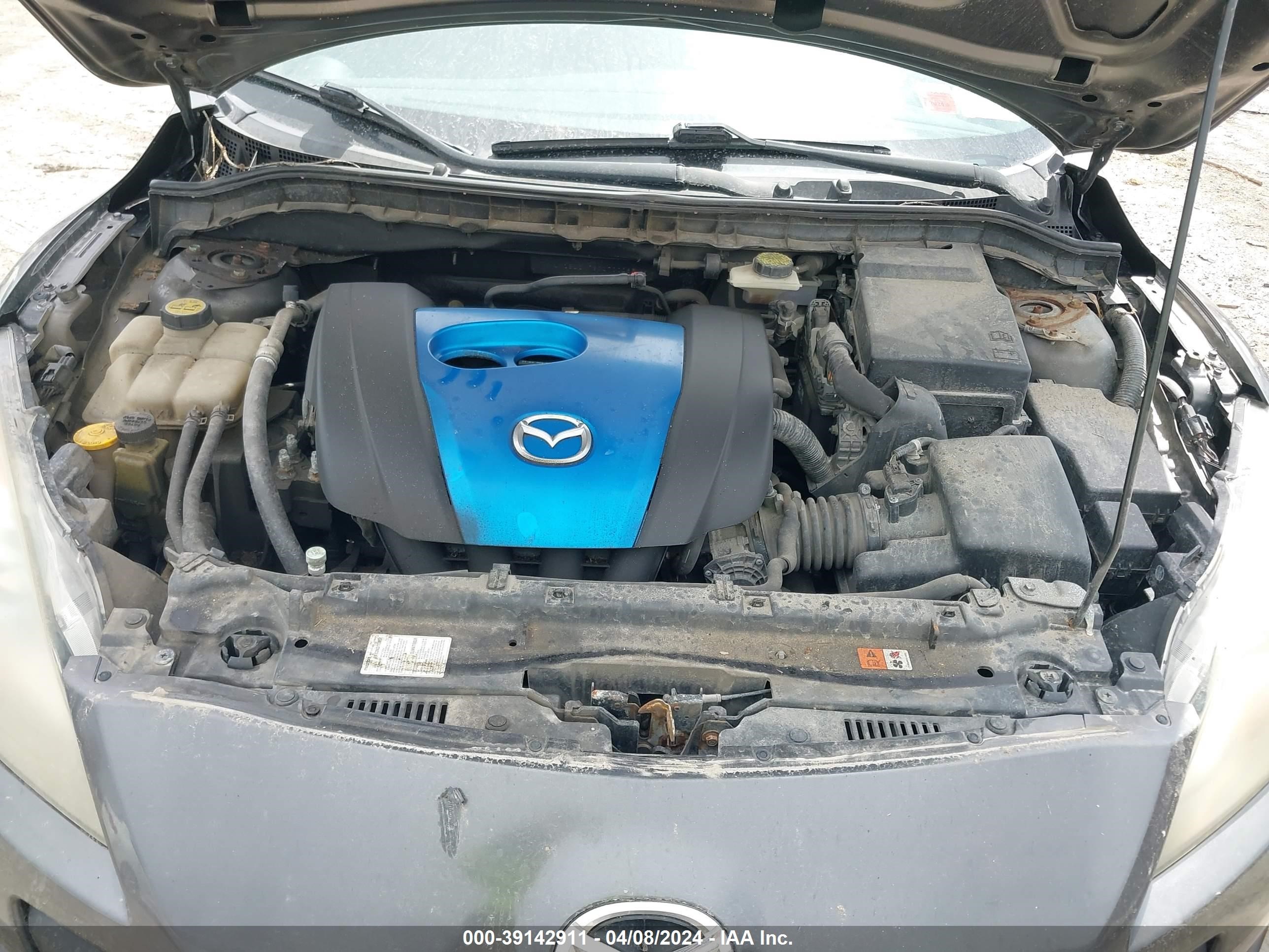 Photo 8 VIN: JM1BL1V78C1700083 - MAZDA 3 