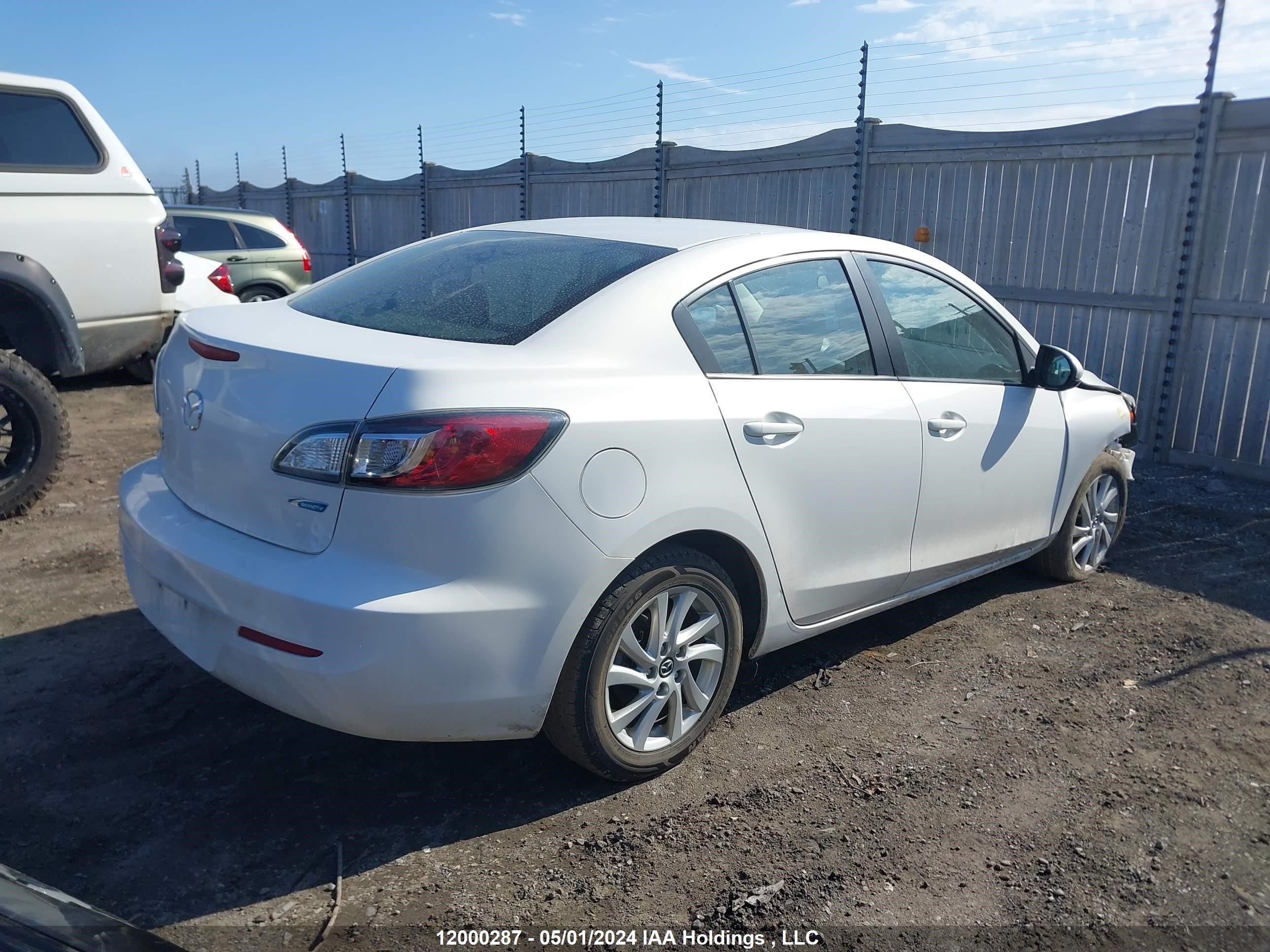 Photo 3 VIN: JM1BL1V78D1850051 - MAZDA 3 