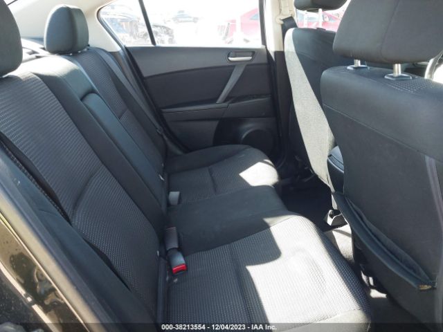 Photo 7 VIN: JM1BL1V79C1563557 - MAZDA MAZDA3 