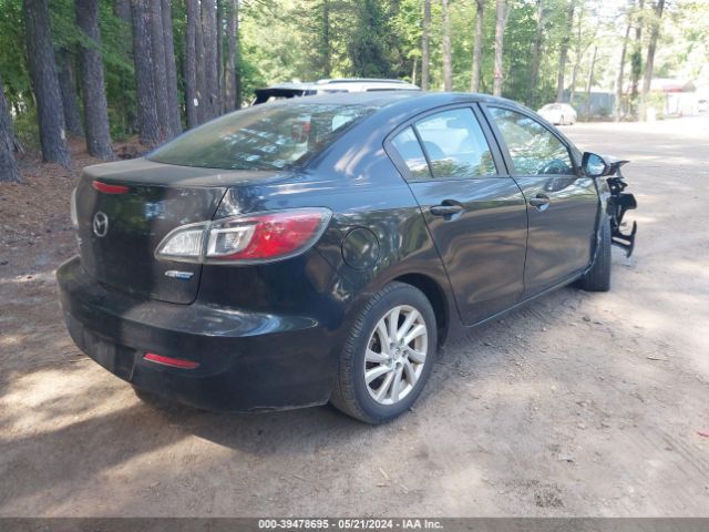 Photo 3 VIN: JM1BL1V79C1581542 - MAZDA MAZDA3 