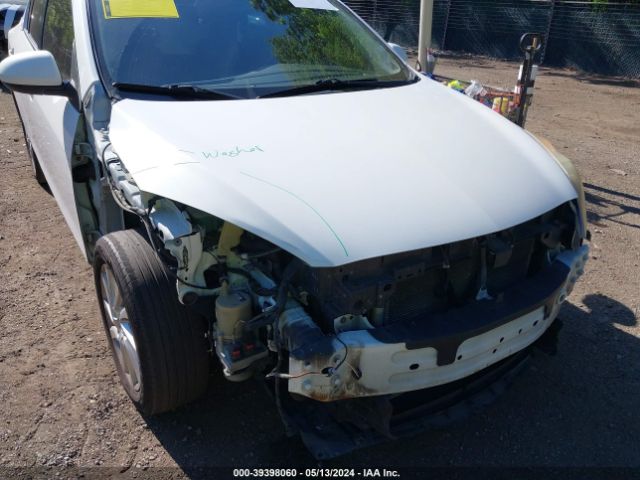 Photo 5 VIN: JM1BL1V79C1616239 - MAZDA MAZDA3 