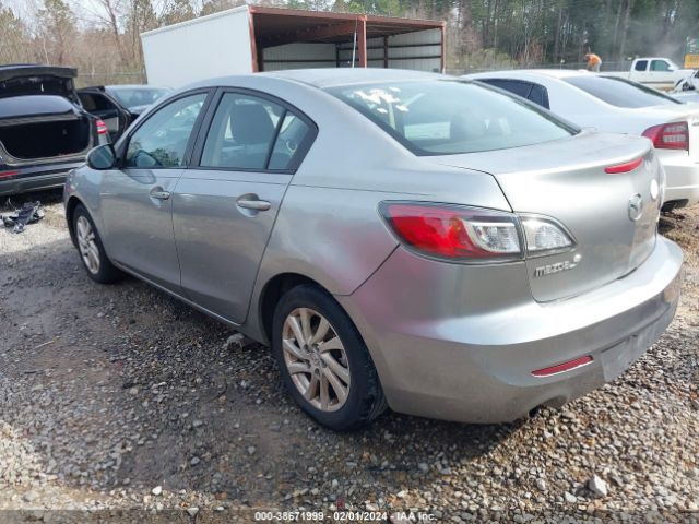 Photo 2 VIN: JM1BL1V79C1616922 - MAZDA MAZDA3 