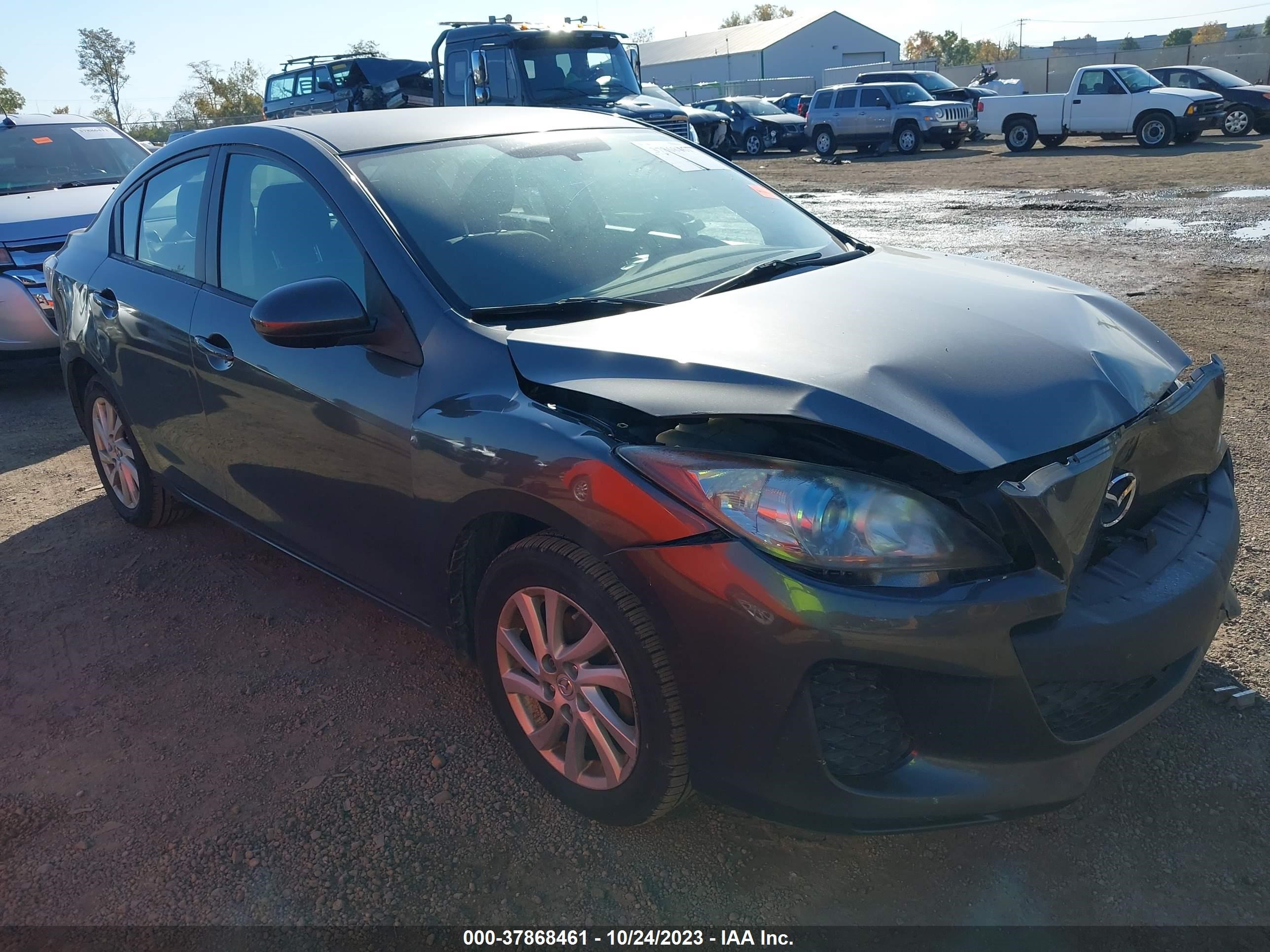 Photo 0 VIN: JM1BL1V79C1670351 - MAZDA 3 