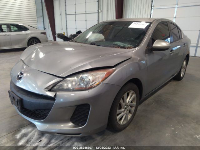 Photo 1 VIN: JM1BL1V79D1718948 - MAZDA MAZDA3 