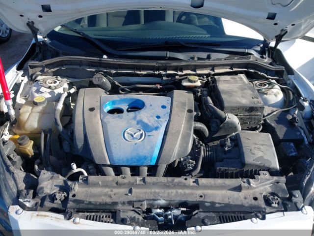 Photo 9 VIN: JM1BL1V7XC1578634 - MAZDA MAZDA3 