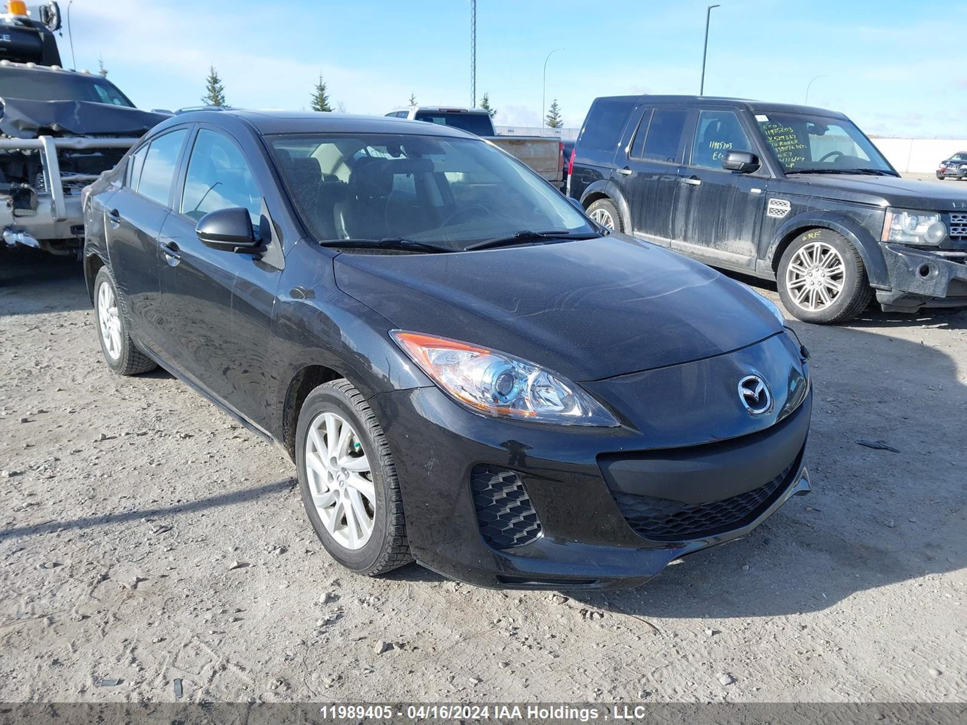 Photo 0 VIN: JM1BL1V7XC1680550 - MAZDA 3 