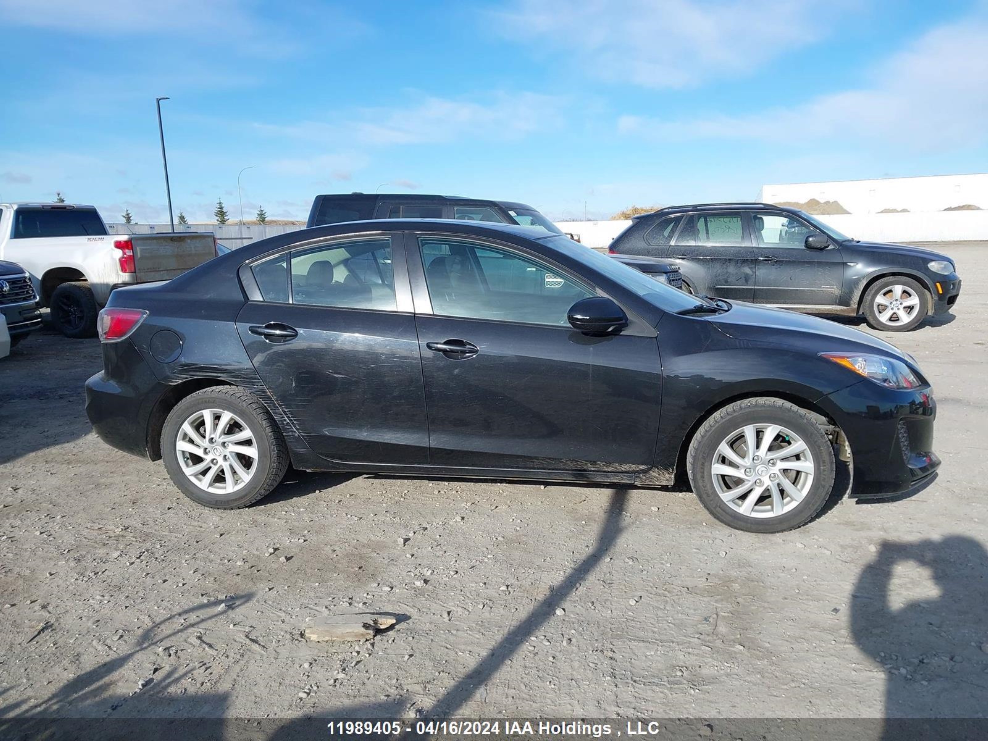 Photo 12 VIN: JM1BL1V7XC1680550 - MAZDA 3 