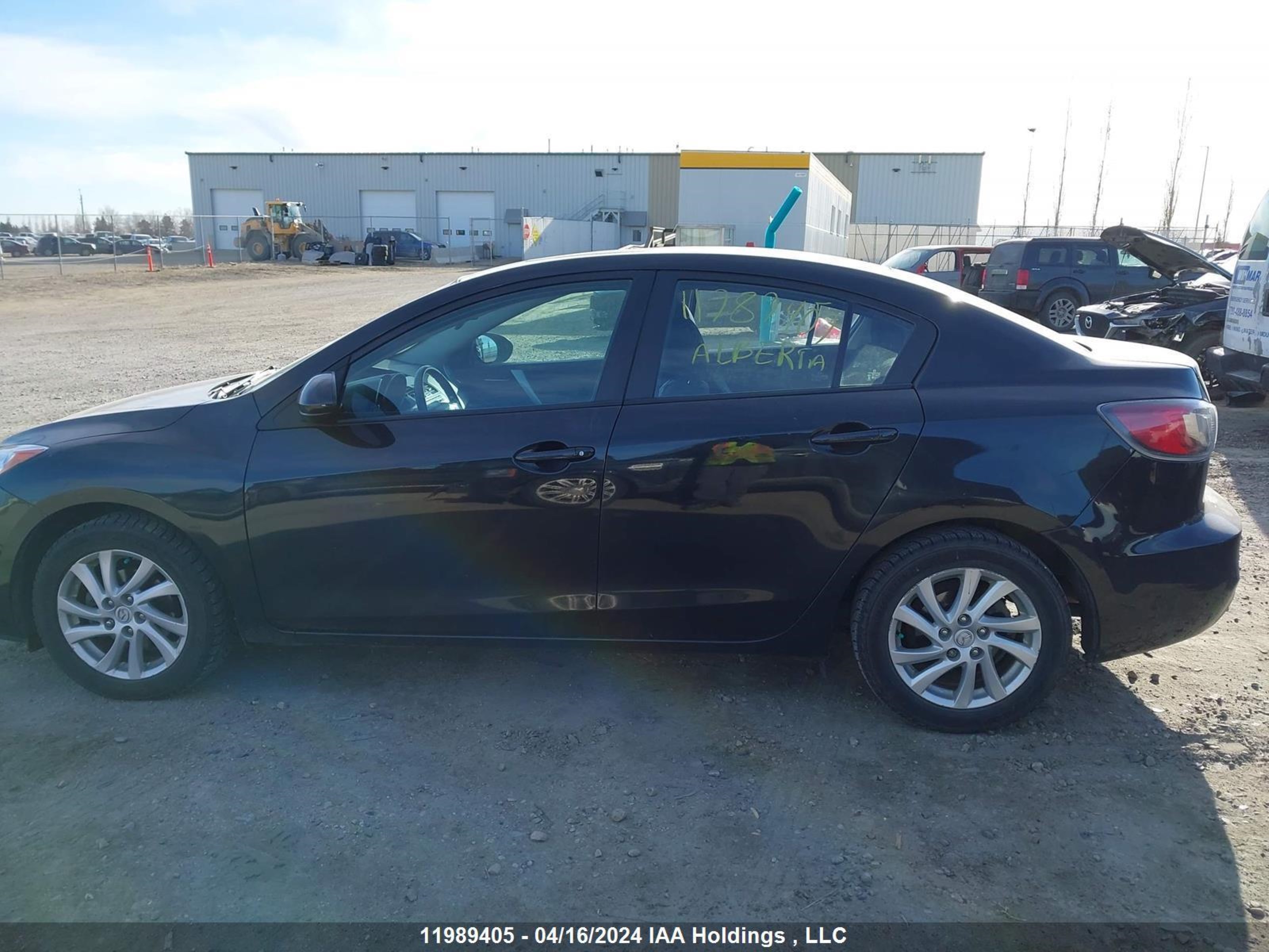 Photo 13 VIN: JM1BL1V7XC1680550 - MAZDA 3 