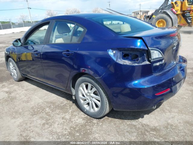 Photo 2 VIN: JM1BL1V81C1526611 - MAZDA MAZDA3 