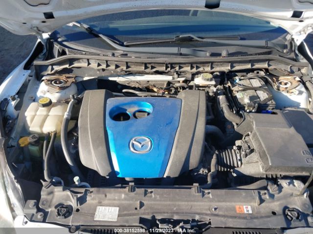 Photo 9 VIN: JM1BL1V81C1690568 - MAZDA MAZDA3 