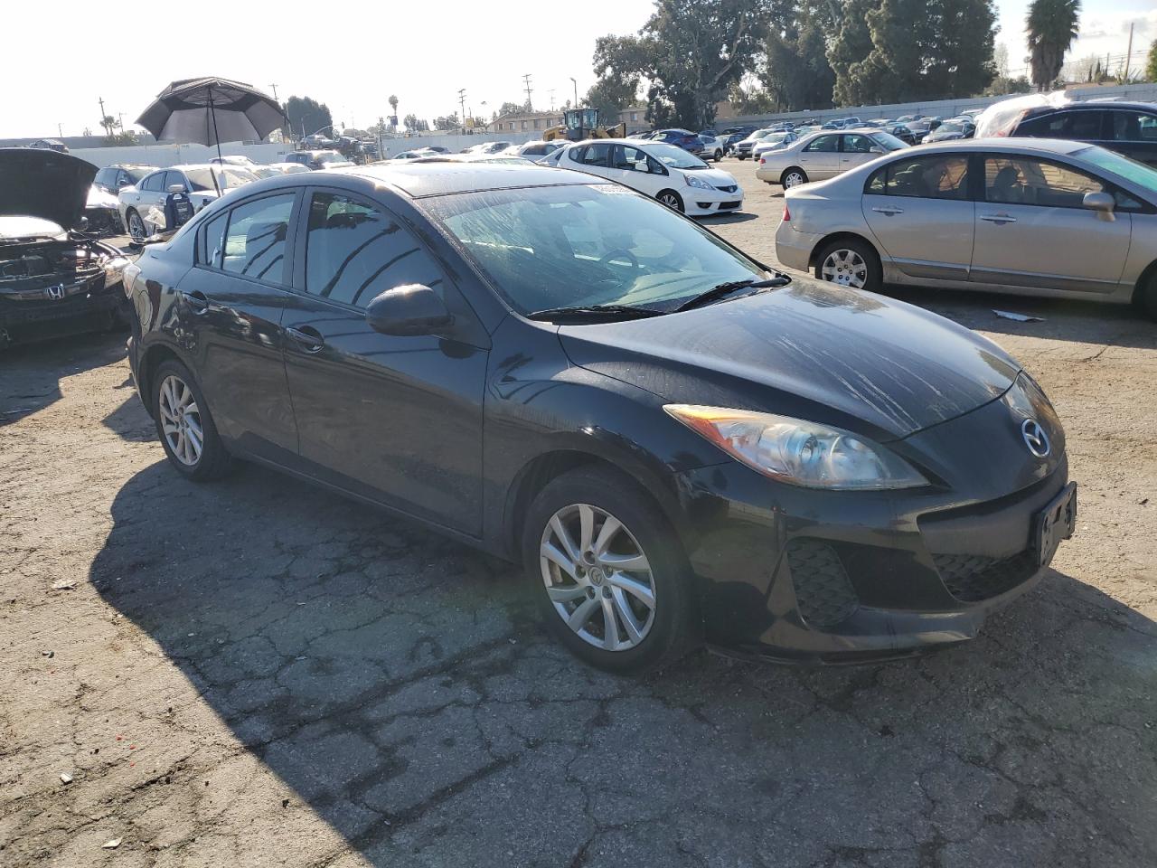 Photo 3 VIN: JM1BL1V82C1638656 - MAZDA 3 