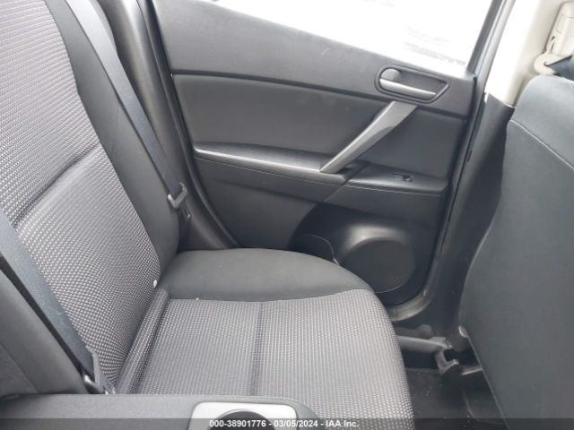 Photo 7 VIN: JM1BL1V84C1633572 - MAZDA MAZDA3 