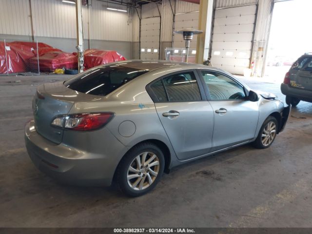 Photo 3 VIN: JM1BL1V85C1659128 - MAZDA MAZDA3 