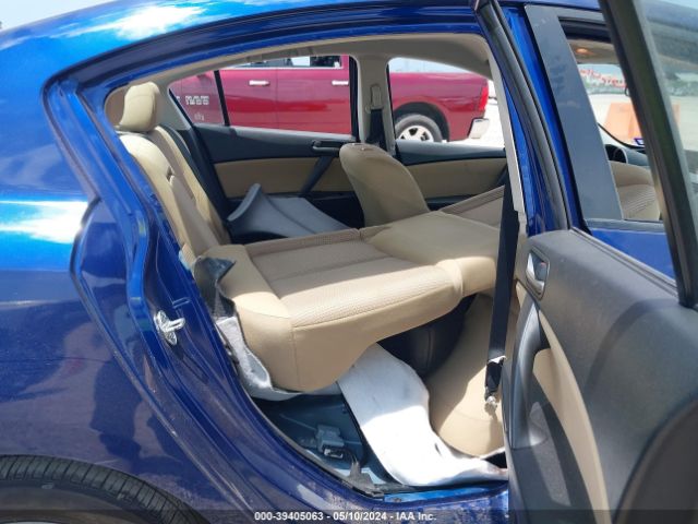 Photo 7 VIN: JM1BL1V86C1541637 - MAZDA MAZDA3 