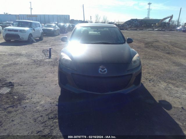 Photo 5 VIN: JM1BL1V86C1662443 - MAZDA MAZDA3 