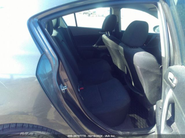 Photo 7 VIN: JM1BL1V86C1662443 - MAZDA MAZDA3 