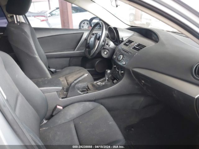 Photo 4 VIN: JM1BL1V87C1545227 - MAZDA MAZDA3 