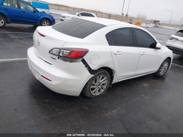 Photo 3 VIN: JM1BL1V87D1709058 - MAZDA MAZDA3 