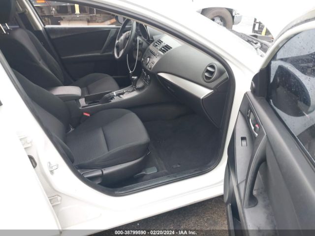 Photo 4 VIN: JM1BL1V87D1709058 - MAZDA MAZDA3 