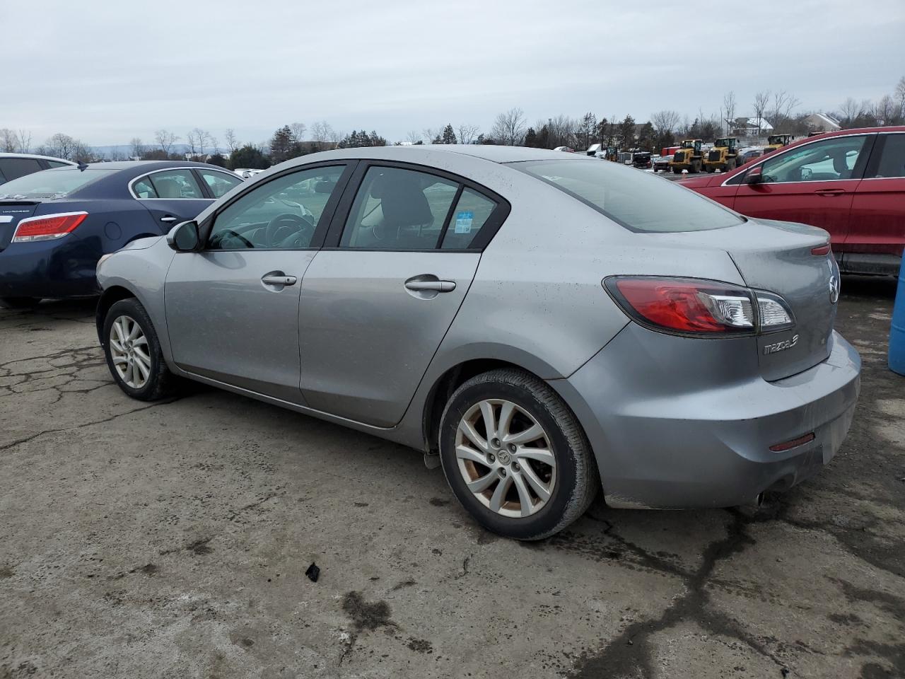 Photo 1 VIN: JM1BL1V89C1564104 - MAZDA 3 