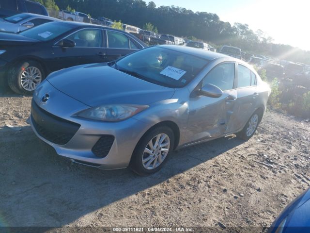 Photo 1 VIN: JM1BL1V8XC1589156 - MAZDA 3 