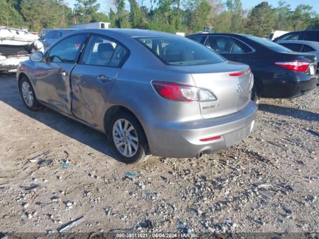 Photo 2 VIN: JM1BL1V8XC1589156 - MAZDA 3 