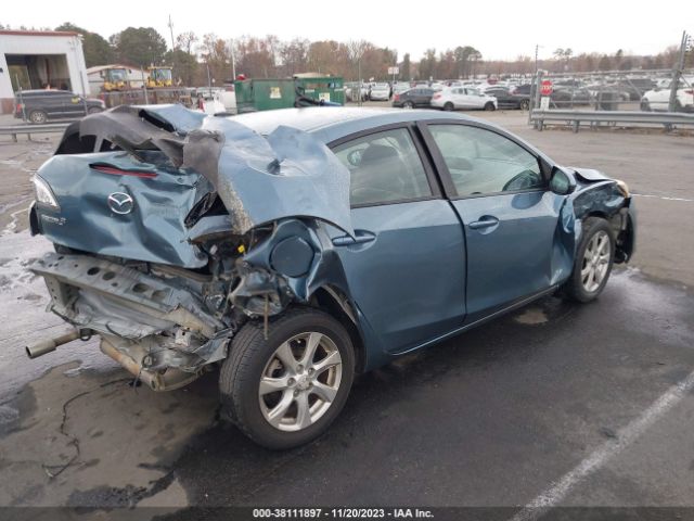 Photo 3 VIN: JM1BL1VF1B1423346 - MAZDA MAZDA3 