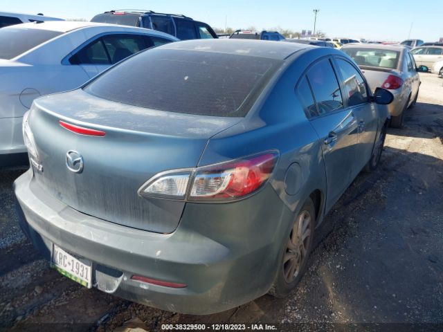 Photo 3 VIN: JM1BL1VF2C1502557 - MAZDA MAZDA3 