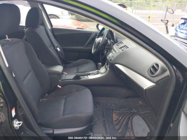 Photo 4 VIN: JM1BL1VF3B1416236 - MAZDA MAZDA3 