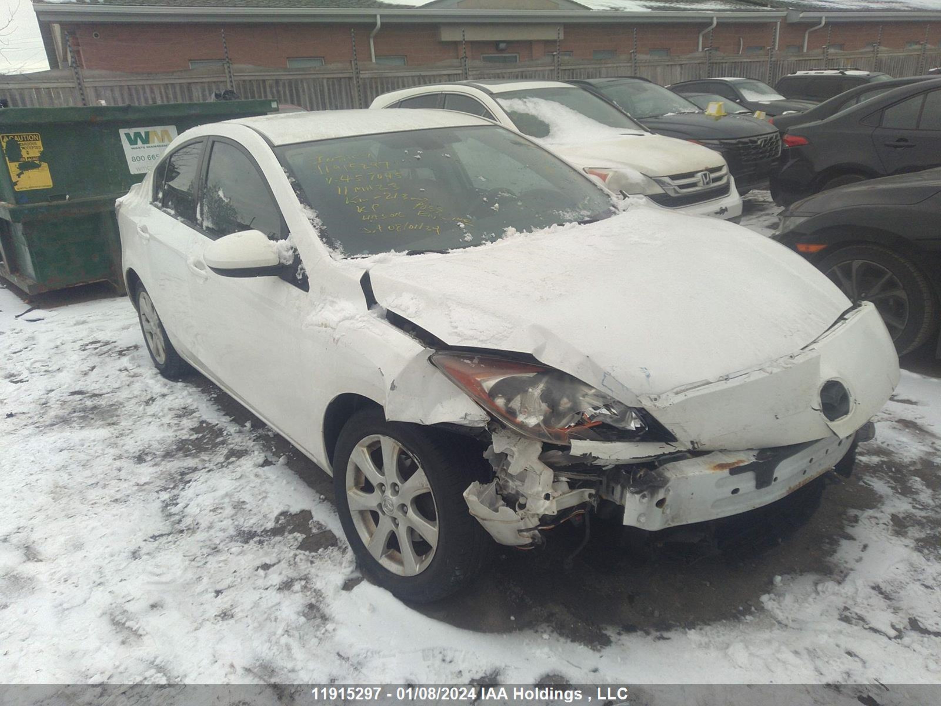 Photo 0 VIN: JM1BL1VF3B1457045 - MAZDA 3 