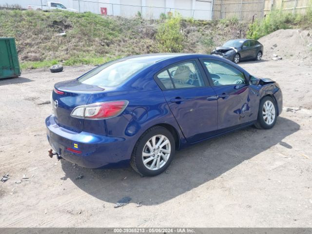 Photo 3 VIN: JM1BL1VF3C1501238 - MAZDA MAZDA3 