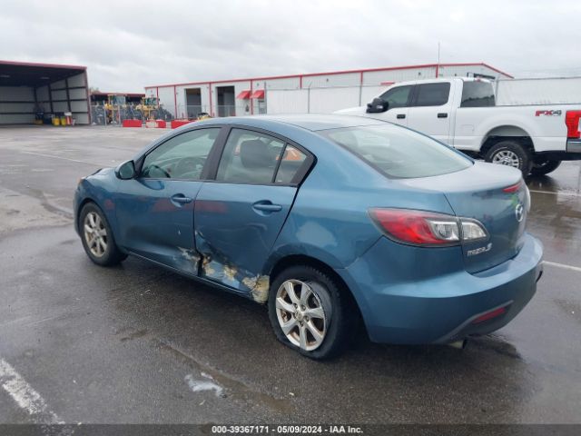 Photo 2 VIN: JM1BL1VF5B1385376 - MAZDA MAZDA3 