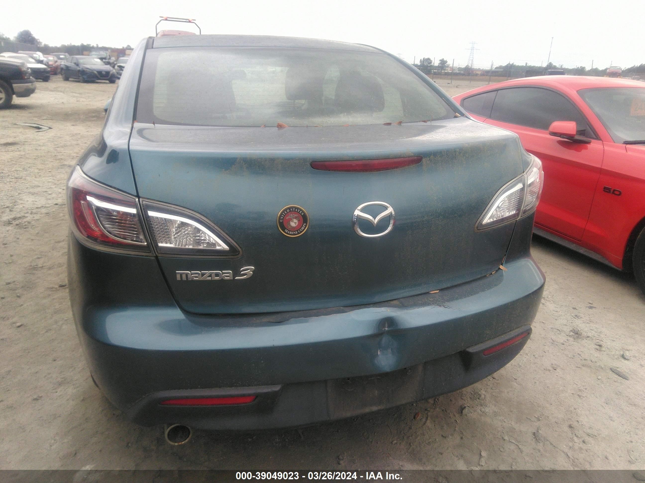 Photo 5 VIN: JM1BL1VF6B1359563 - MAZDA 3 