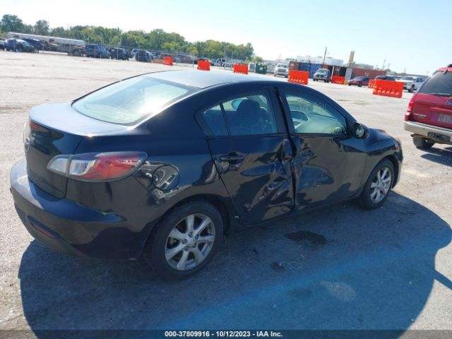 Photo 3 VIN: JM1BL1VF8B1364182 - MAZDA MAZDA3 