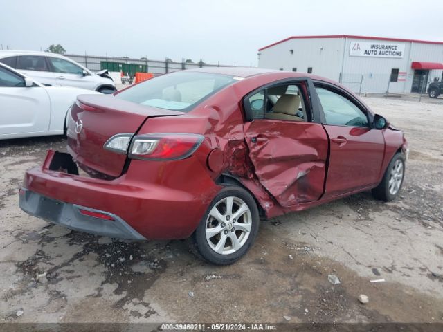 Photo 3 VIN: JM1BL1VF8B1499131 - MAZDA MAZDA3 