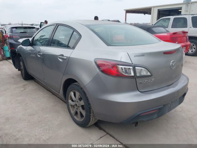 Photo 2 VIN: JM1BL1VF9B1409405 - MAZDA MAZDA3 