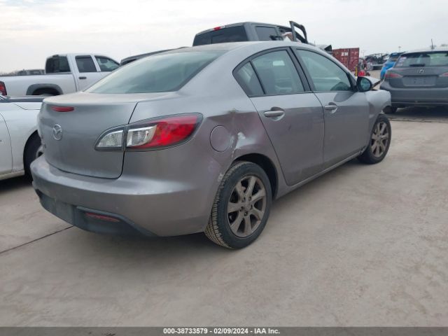 Photo 3 VIN: JM1BL1VF9B1409405 - MAZDA MAZDA3 